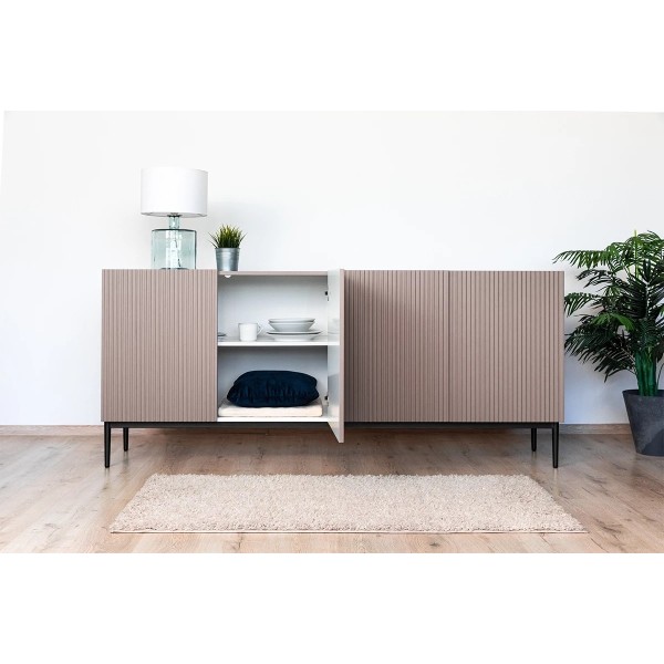 Komoda NICOLE 200 cm - antyczny róż MDF / czarne nóżki