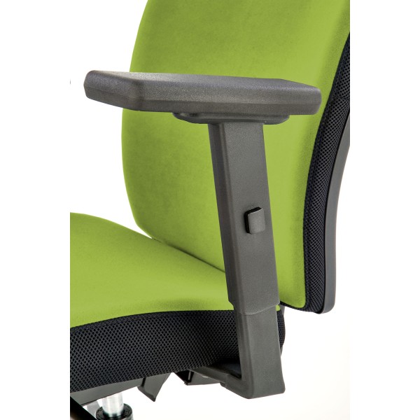 POP fotel pracowniczy, kolor: pasek boczny - czarny RN60999, front - zielony M38Meble Nowy Styl 