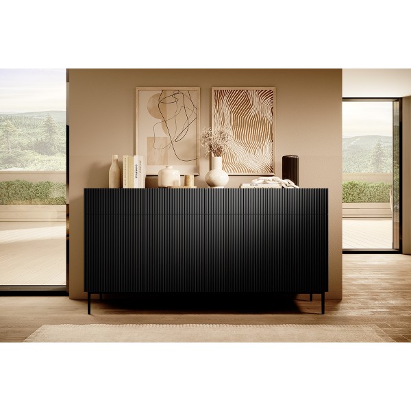 Komoda Nicole 200 cm z czterema szufladami - czarny mat / czarne nóżki