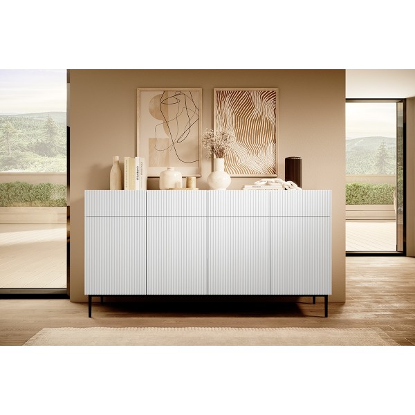 Komoda Nicole 200 cm z czterema szufladami - biały mat / czarne nóżki