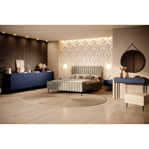 Komoda Nicole 150 cm z trzema szufladami - granat MDF / czarne nóżki