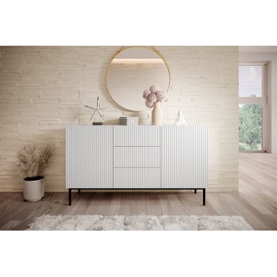 Komoda Nicole 150 cm z trzema szufladami - biały mat / czarne nóżki