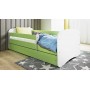 Małe łóżko jednoosobowe 140x70 Babydreams zielone